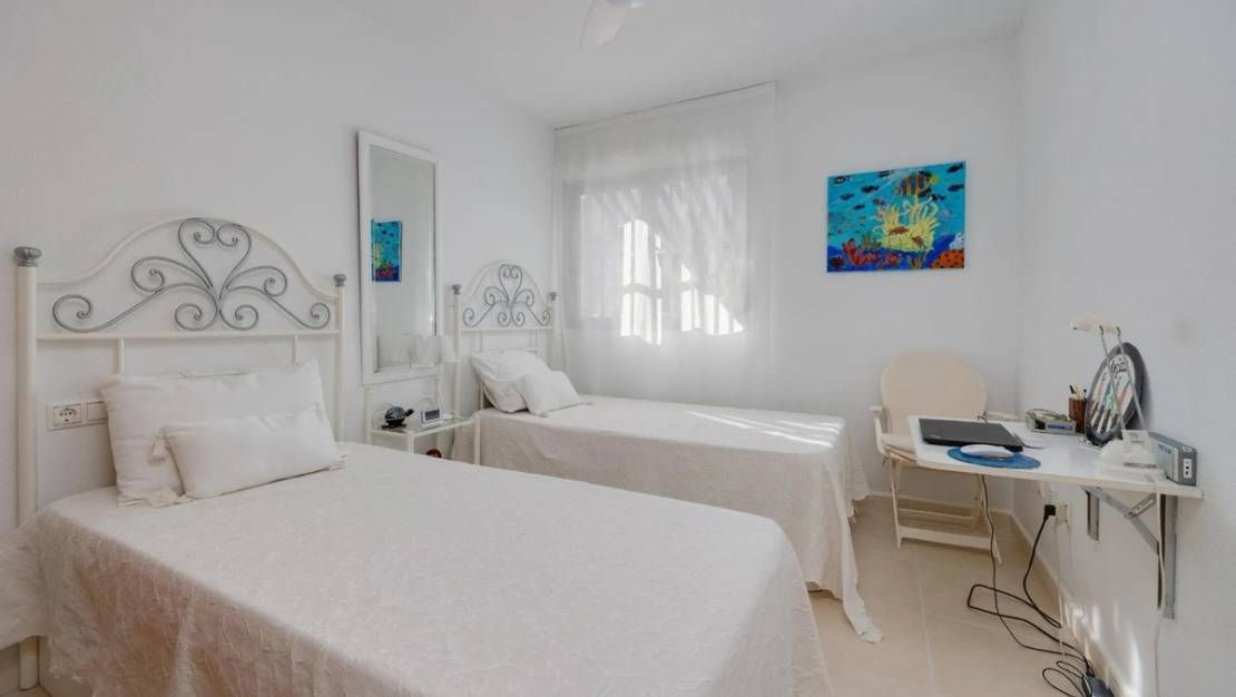 Sale - Apartment - Torrevieja - Torrevieja Centro
