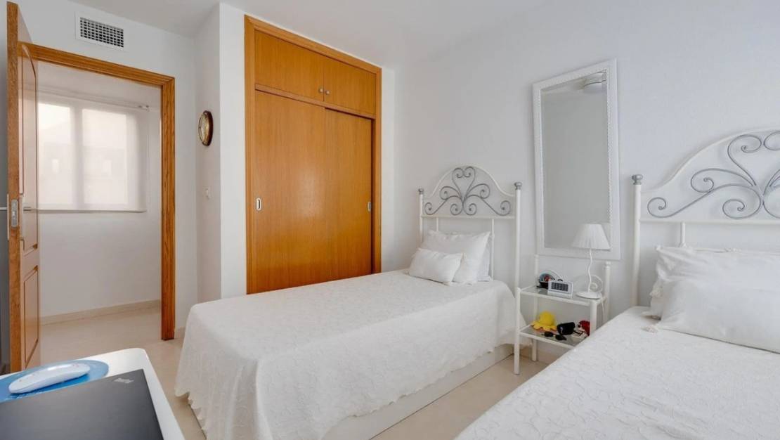 Sale - Apartment - Torrevieja - Torrevieja Centro