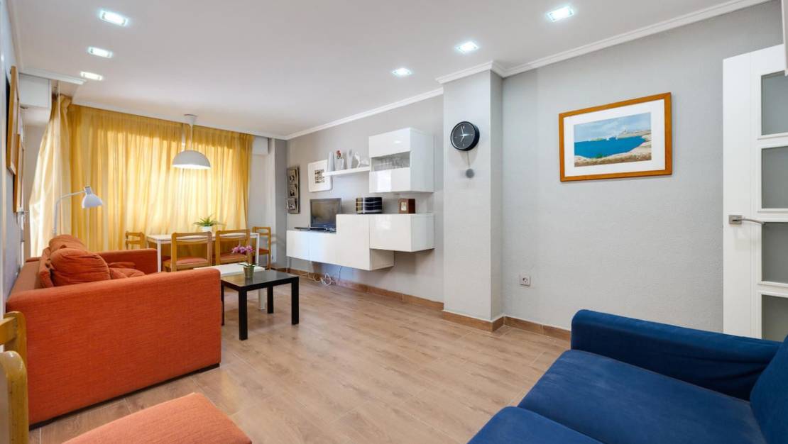 Sale - Apartment - Torrevieja - Torrevieja Centro