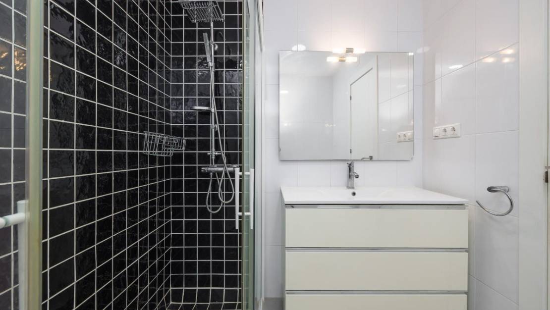 Sale - Apartment - Torrevieja - Torrevieja Centro