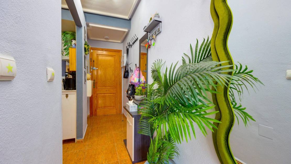 Sale - Apartment - Torrevieja - Torrevieja Centro