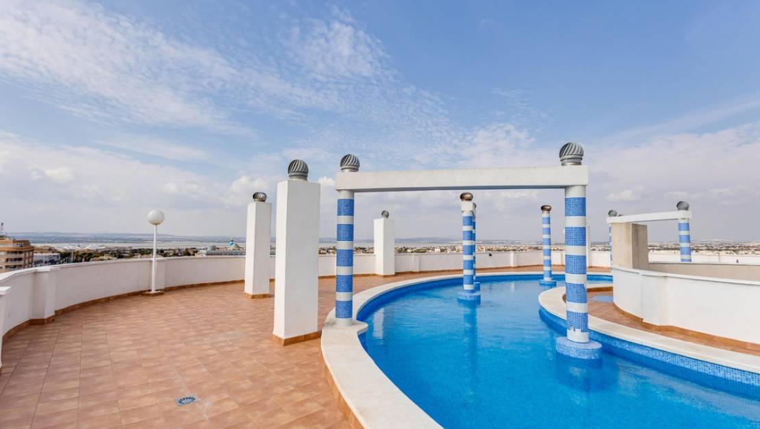 Sale - Apartment - Torrevieja - Torrevieja Centro