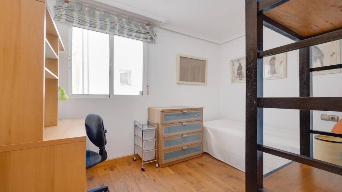 Sale - Apartment - Torrevieja - Torrevieja Centro