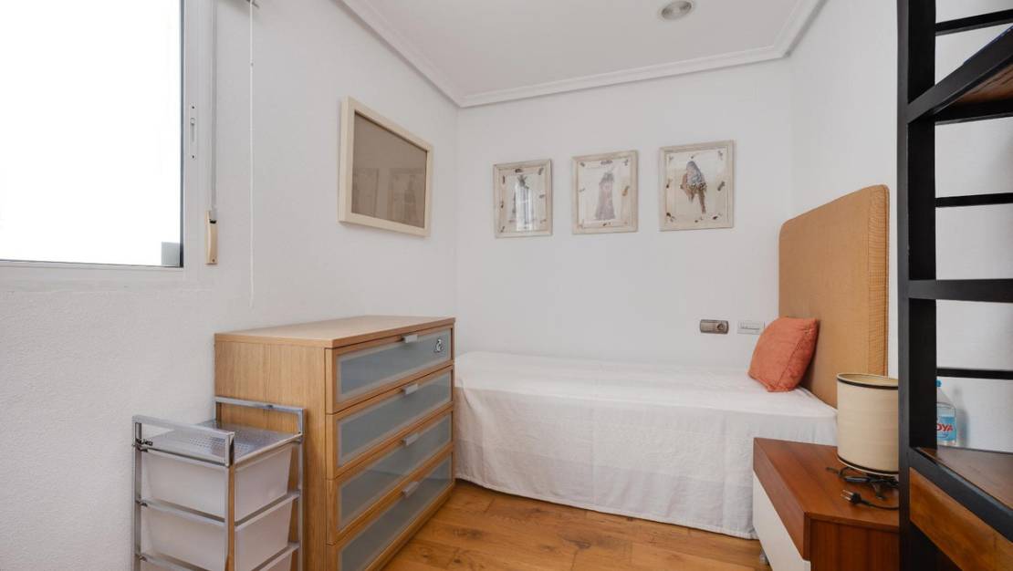 Sale - Apartment - Torrevieja - Torrevieja Centro