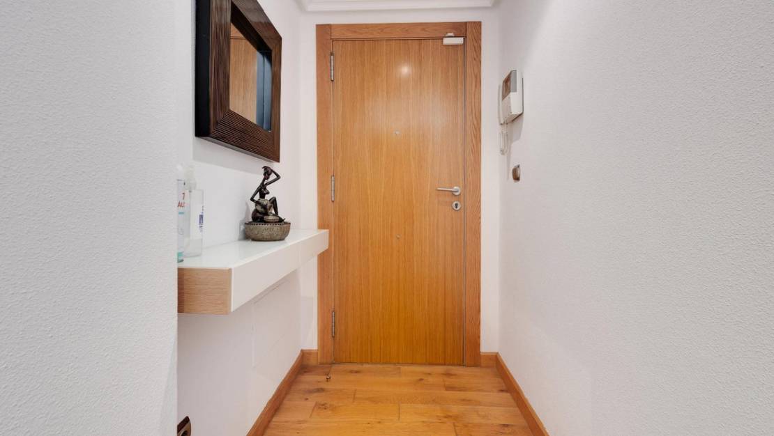 Sale - Apartment - Torrevieja - Torrevieja Centro