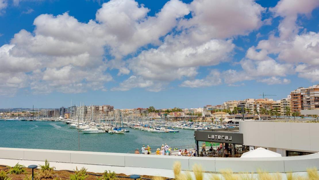 Sale - Apartment - Torrevieja - Torrevieja Centro