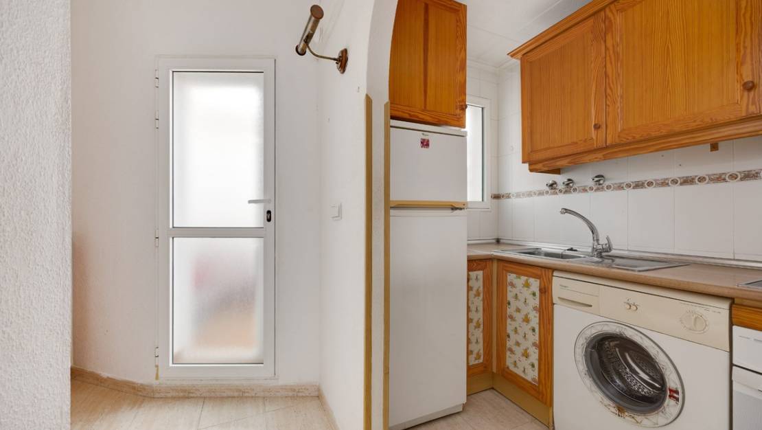 Sale - Apartment - Torrevieja - Torrevieja Centro