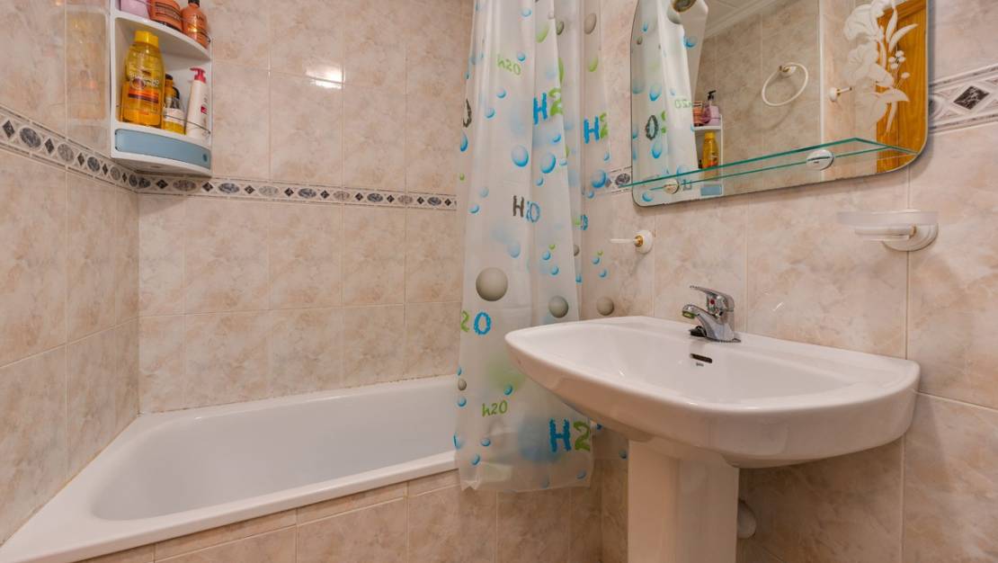 Sale - Apartment - Torrevieja - Torrevieja Centro