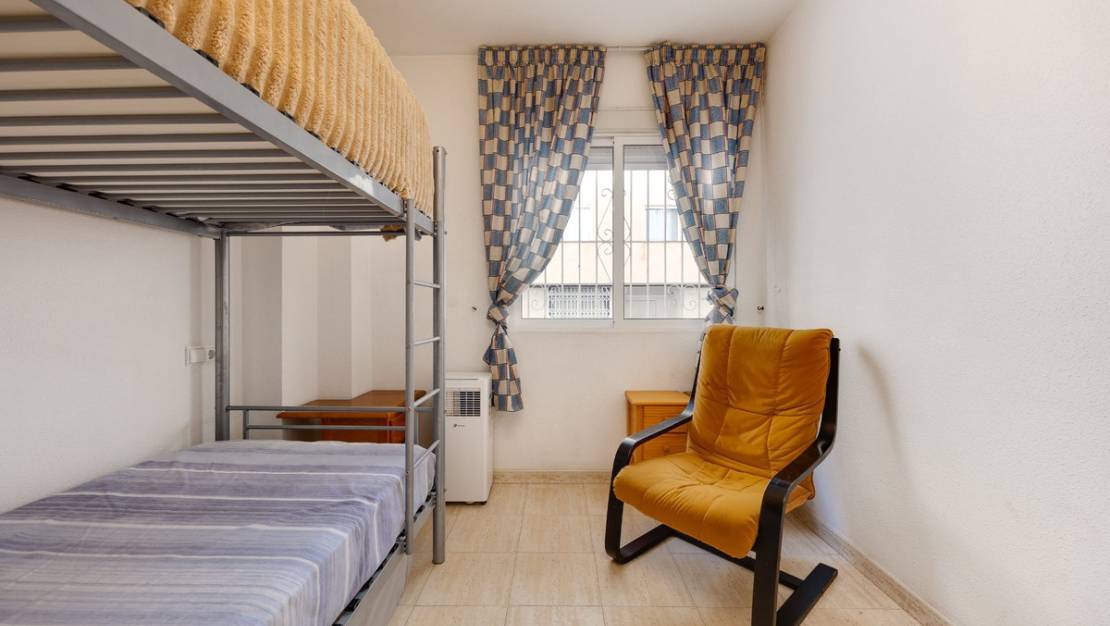 Sale - Apartment - Torrevieja - Torrevieja Centro