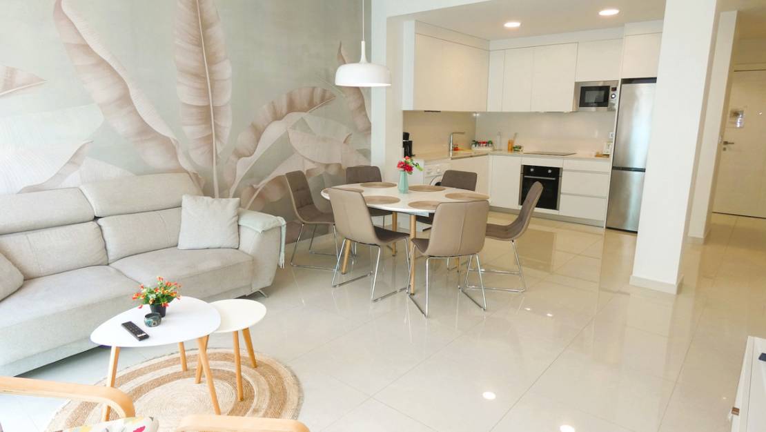 Sale - Apartment - Torrevieja - Torrevieja Centro