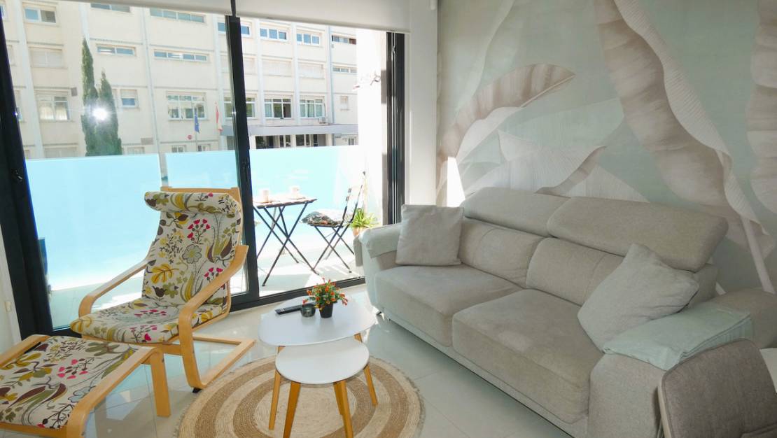 Sale - Apartment - Torrevieja - Torrevieja Centro