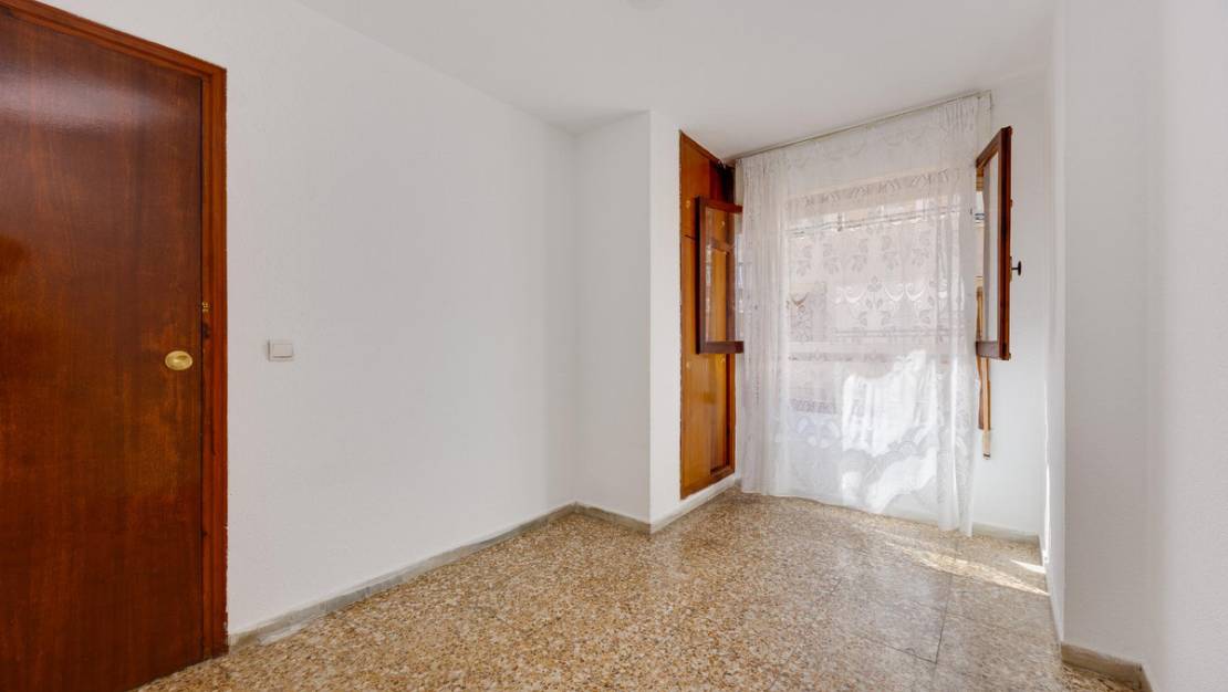 Sale - Apartment - Torrevieja - Torrevieja Centro