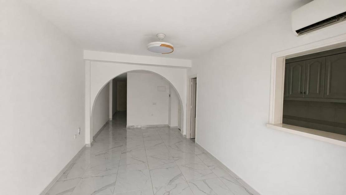 Sale - Apartment - Torrevieja - Torrevieja Centro