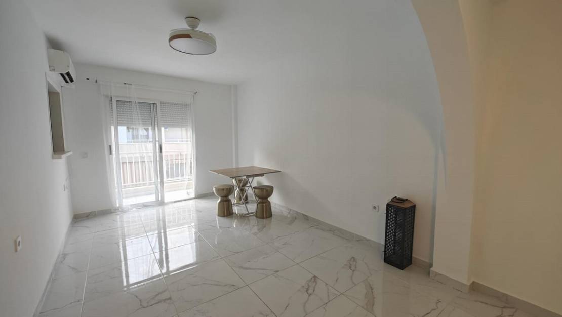 Sale - Apartment - Torrevieja - Torrevieja Centro