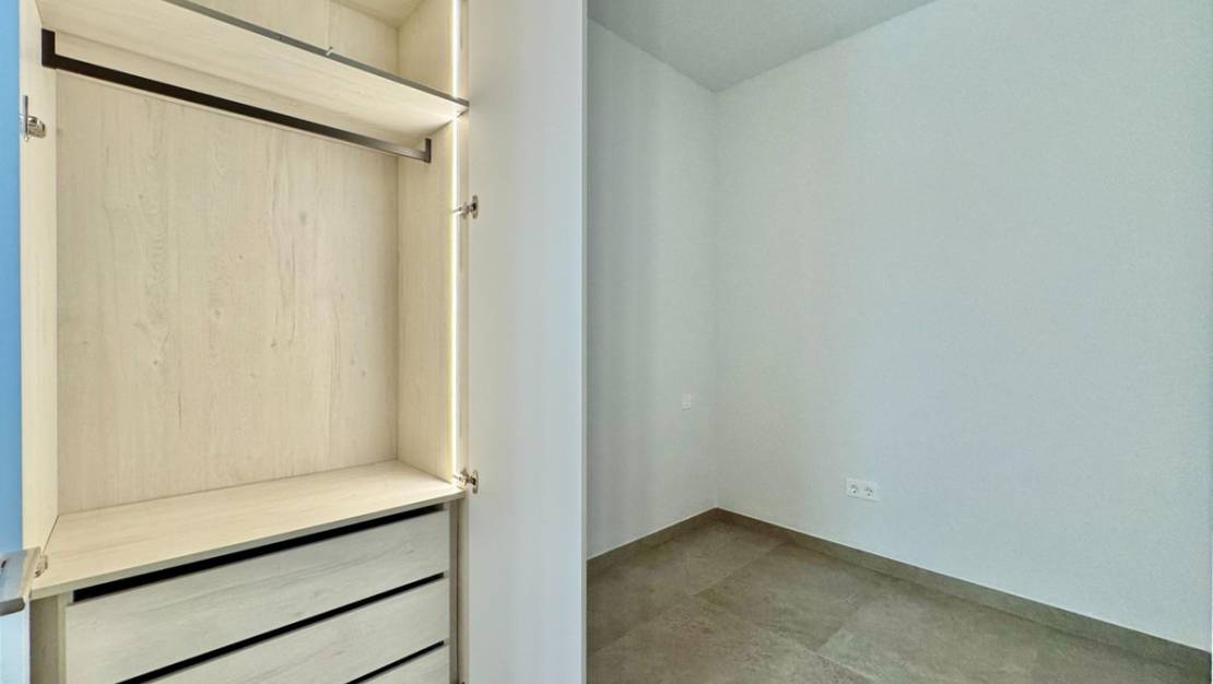 Sale - Apartment - Torrevieja - Torrevieja Centro