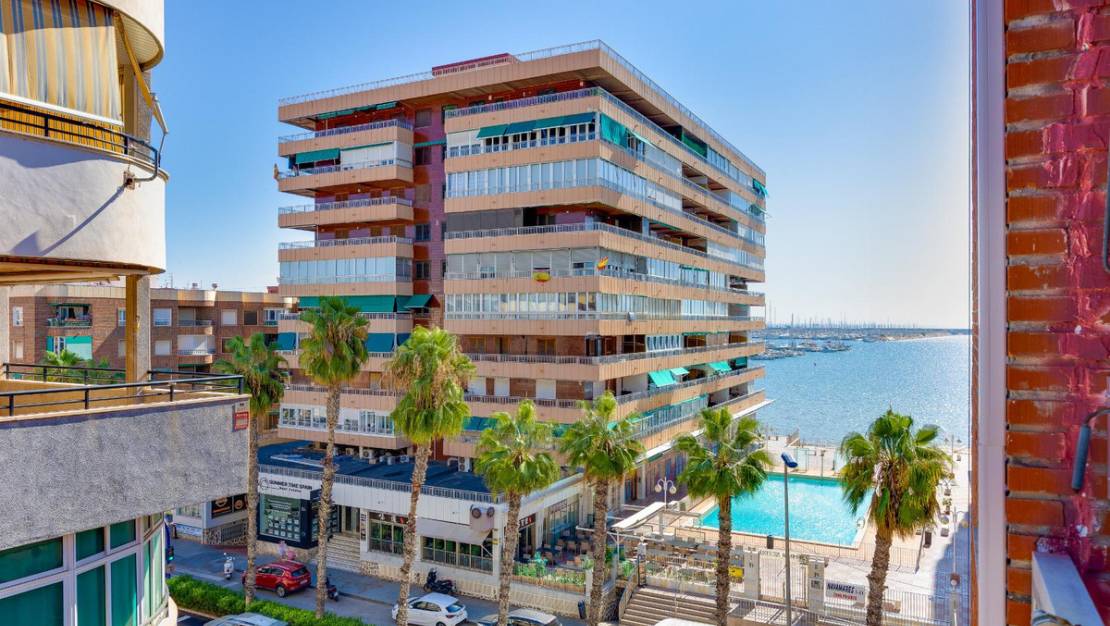 Sale - Apartment - Torrevieja - Torrevieja Centro