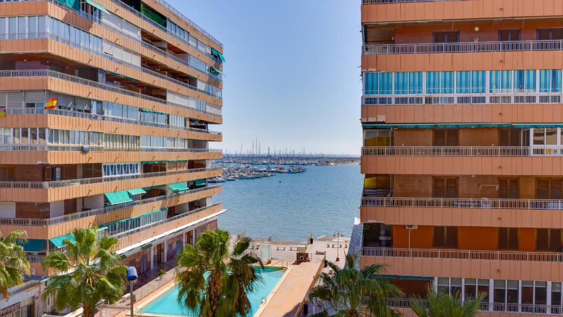 Sale - Apartment - Torrevieja - Torrevieja Centro