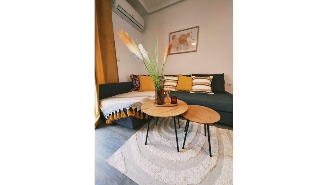 Sale - Apartment - Torrevieja - Torrevieja Centro