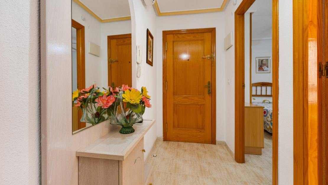 Sale - Apartment - Torrevieja - Torrevieja Centro