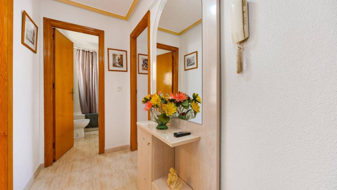 Sale - Apartment - Torrevieja - Torrevieja Centro