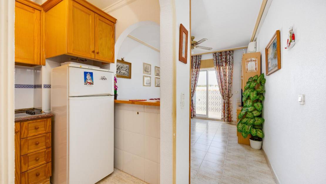 Sale - Apartment - Torrevieja - Torrevieja Centro