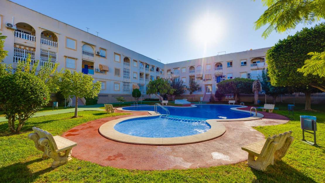 Sale - Apartment - Torrevieja - Torrevieja Centro