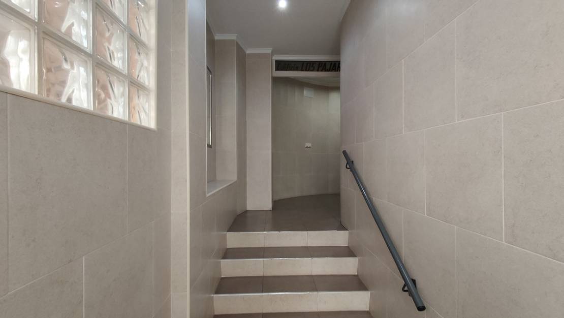 Sale - Apartment - Torrevieja - Torrevieja Centro