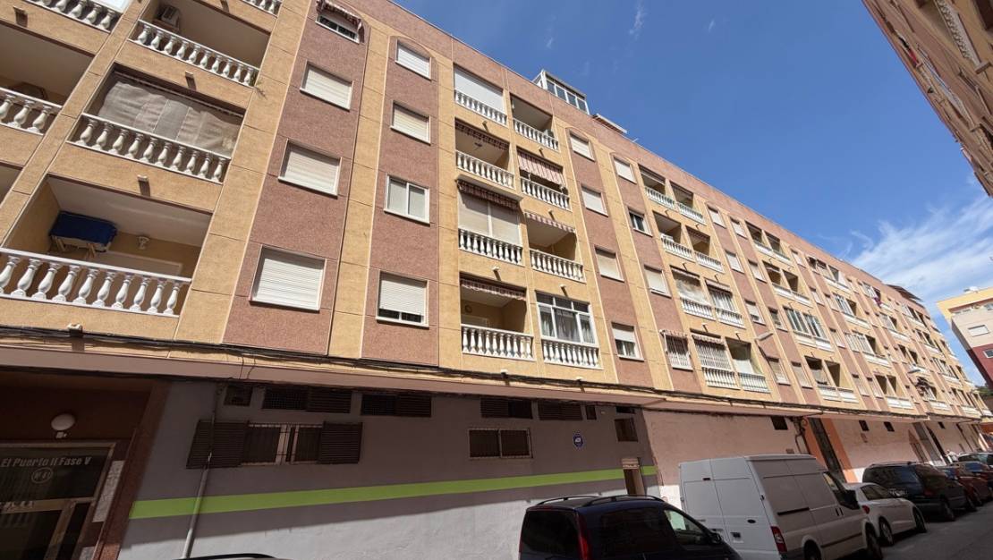 Sale - Apartment - Torrevieja - Torrevieja Centro