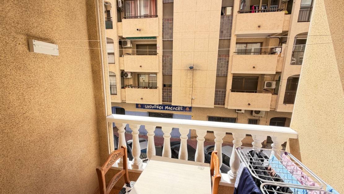 Sale - Apartment - Torrevieja - Torrevieja Centro
