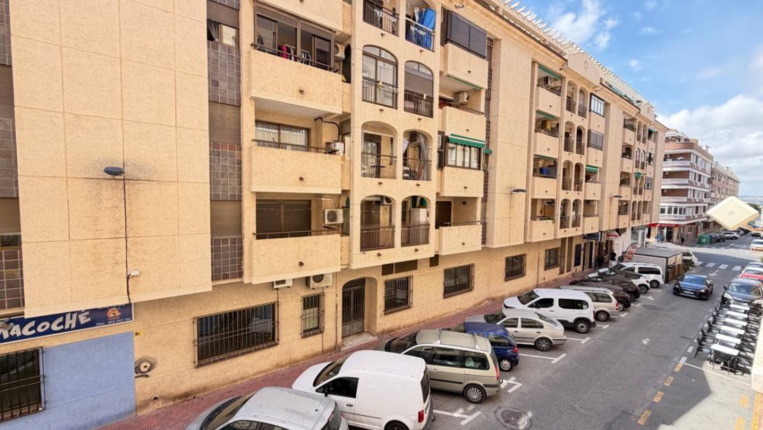 Sale - Apartment - Torrevieja - Torrevieja Centro