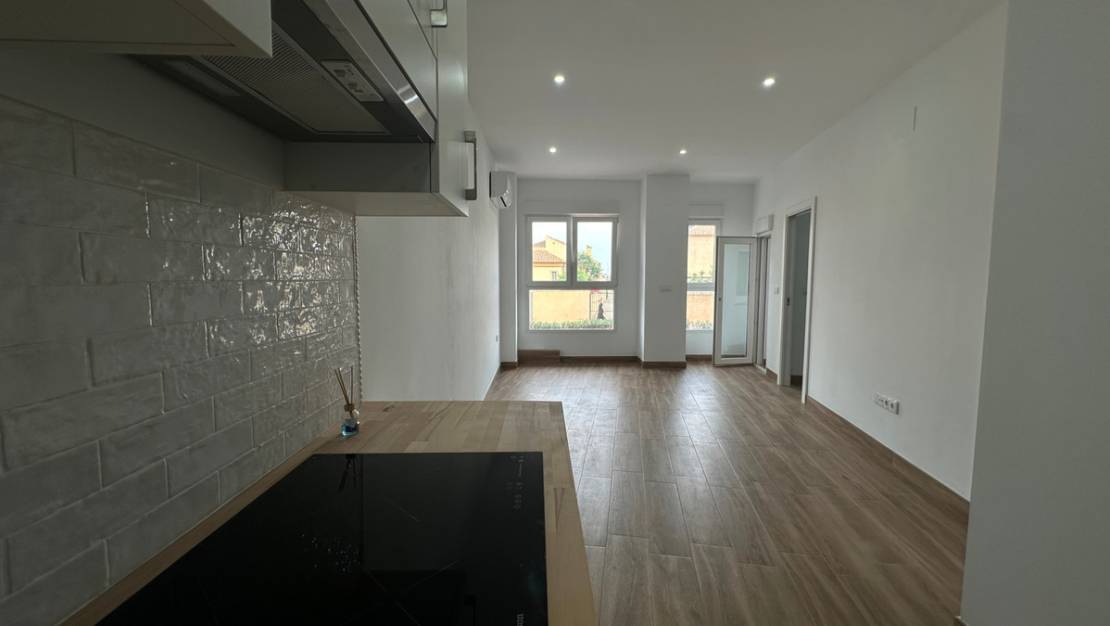Sale - Apartment - Torrevieja - Torrevieja Centro