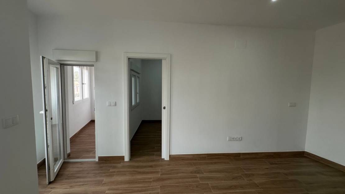 Sale - Apartment - Torrevieja - Torrevieja Centro