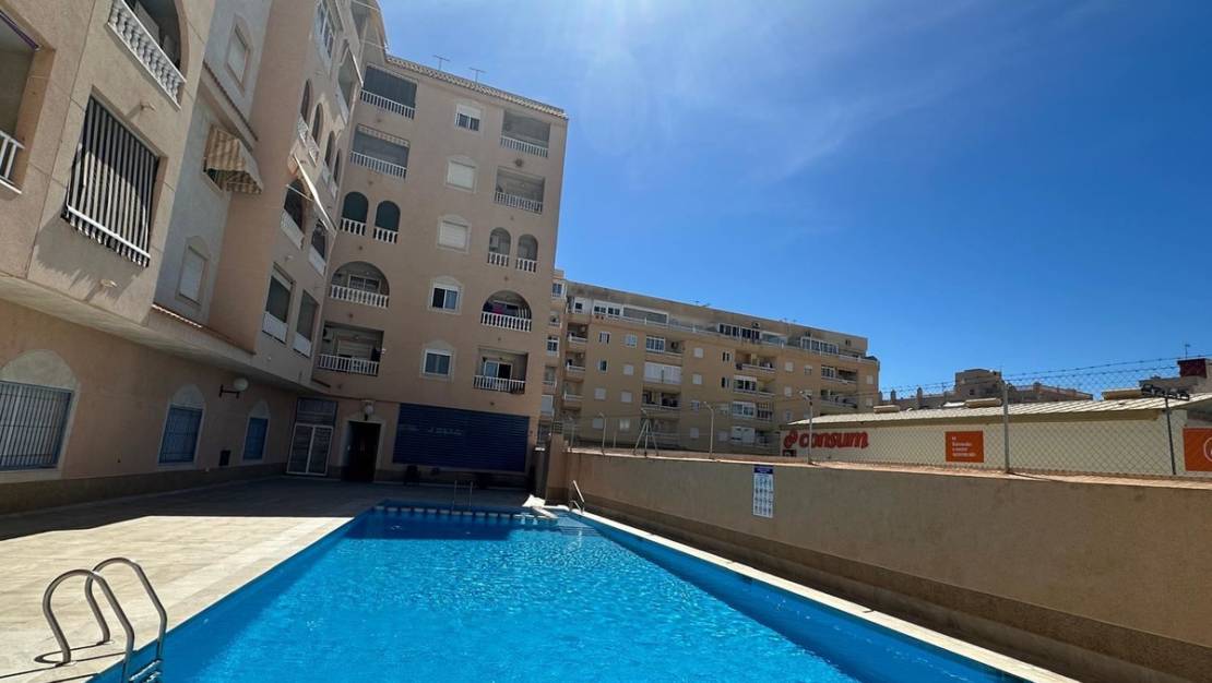 Sale - Apartment - Torrevieja - Torrevieja Centro