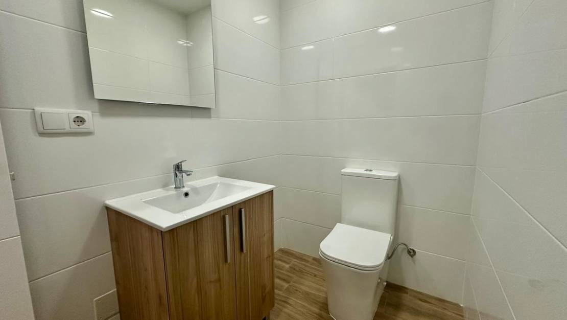 Sale - Apartment - Torrevieja - Torrevieja Centro