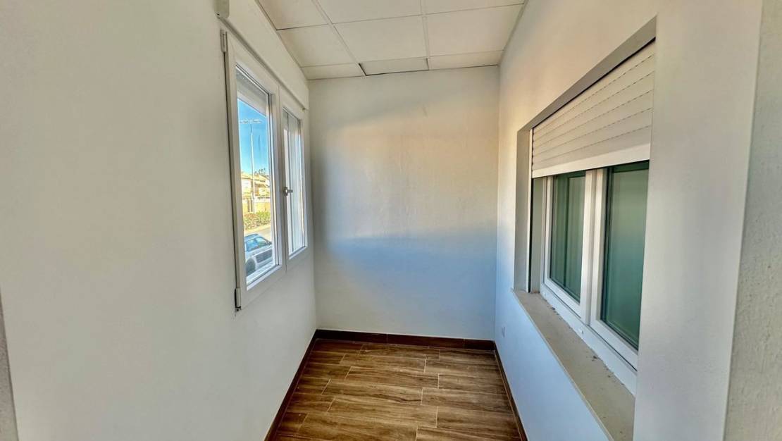 Sale - Apartment - Torrevieja - Torrevieja Centro