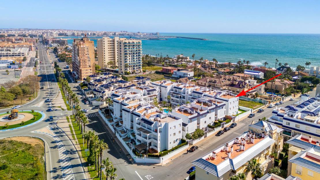 Sale - Apartment - Torrevieja - Torrevieja Centro