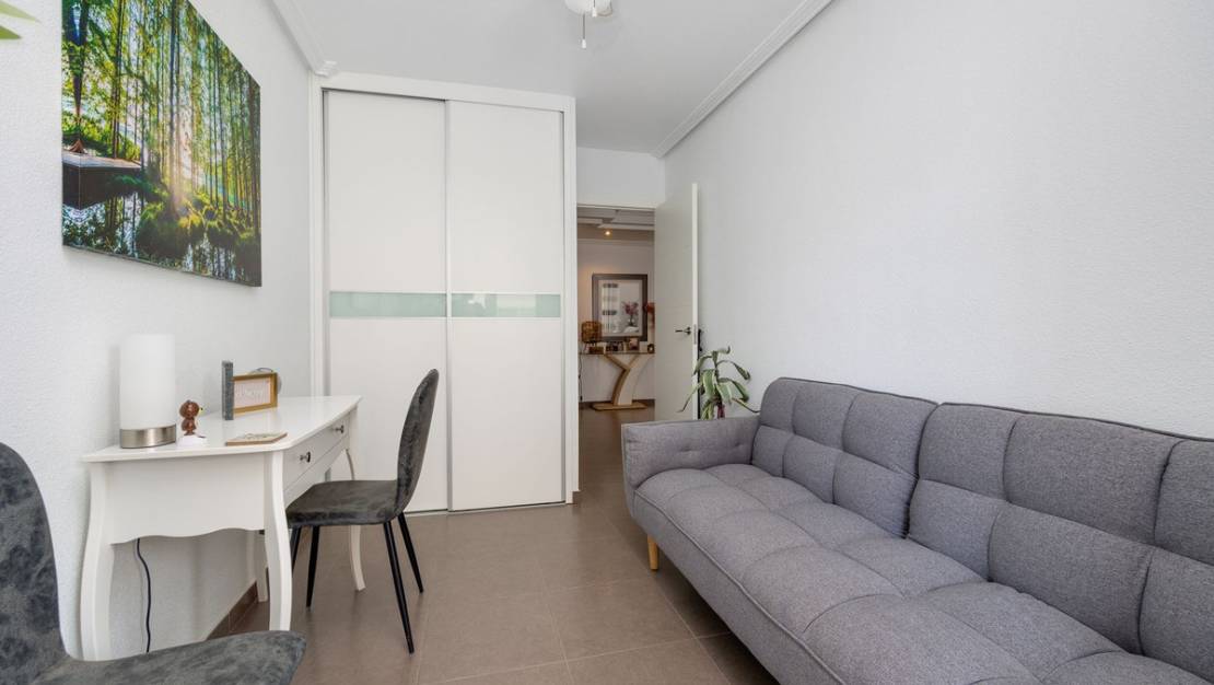 Sale - Apartment - Torrevieja - Torrevieja Centro