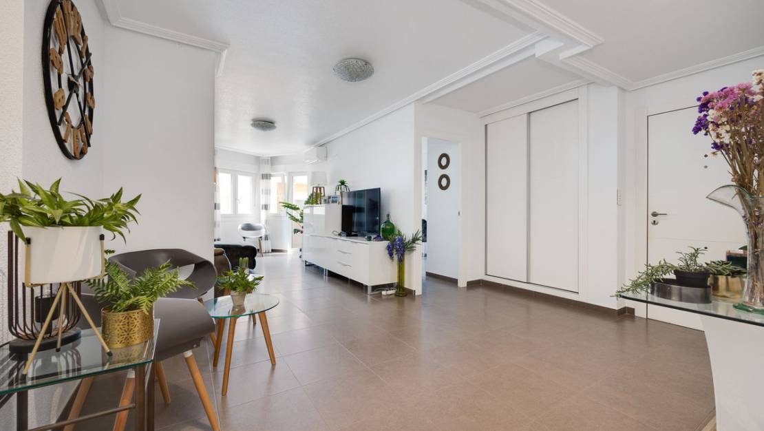 Sale - Apartment - Torrevieja - Torrevieja Centro