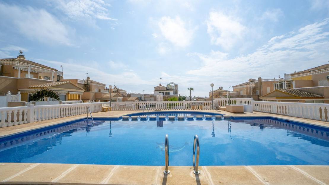 Sale - Apartment - Torrevieja - Torrevieja Centro