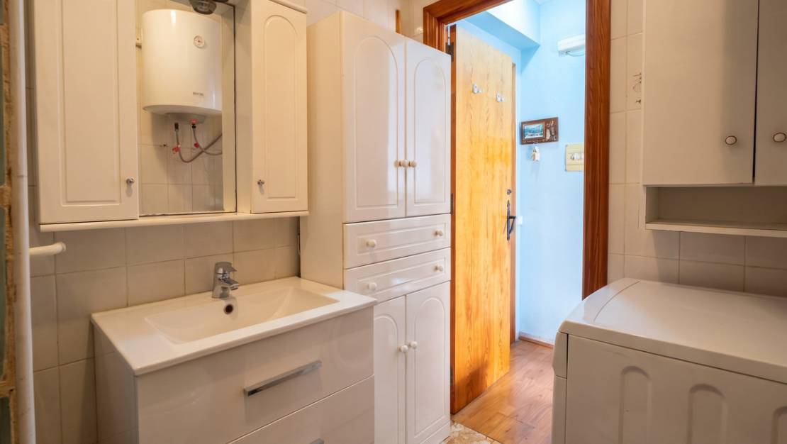 Sale - Apartment - Torrevieja - Torrevieja Centro