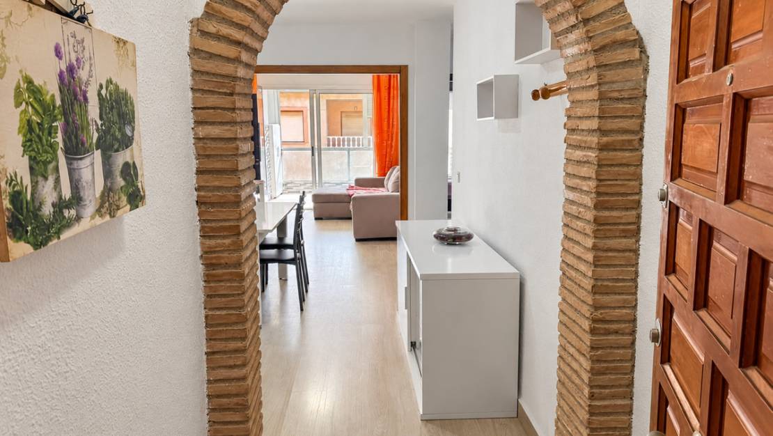 Sale - Apartment - Torrevieja - Torrevieja Centro