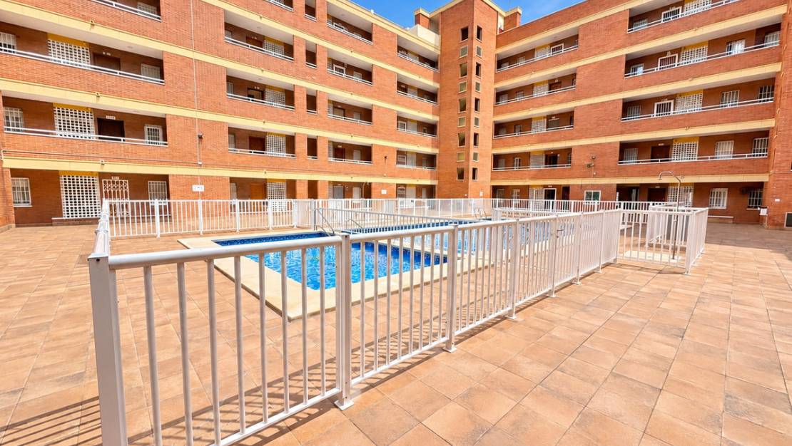 Sale - Apartment - Torrevieja - Torrevieja Centro