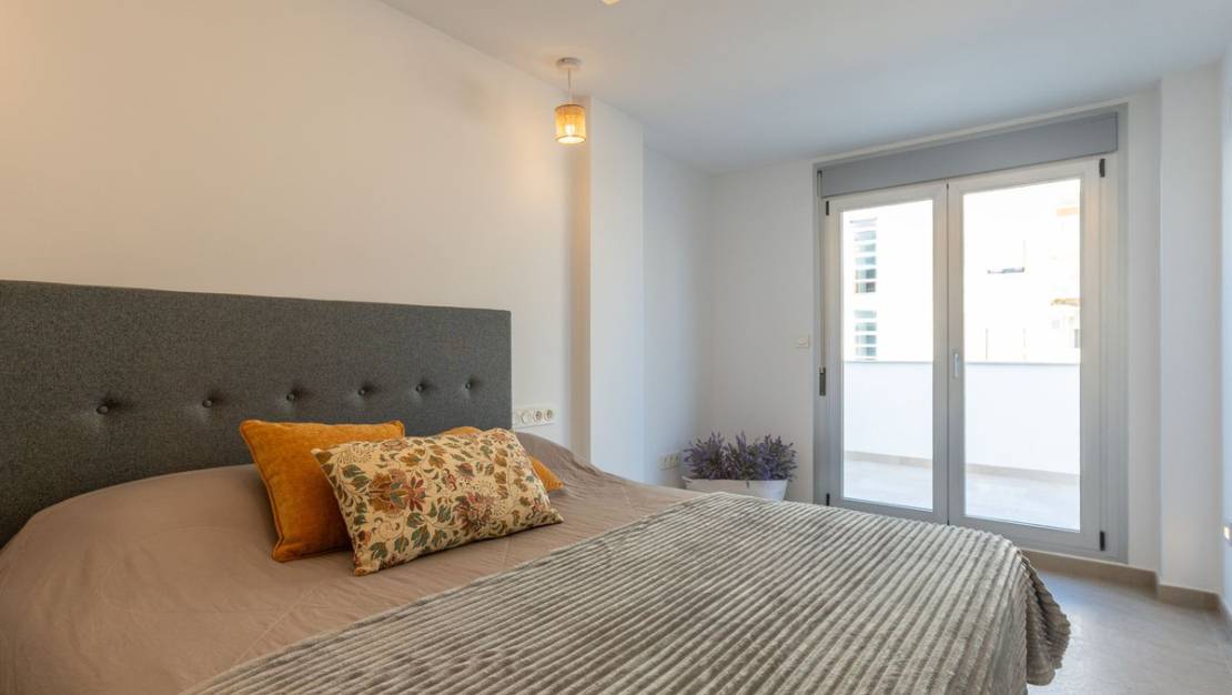 Sale - Apartment - Torrevieja - Torrevieja Centro