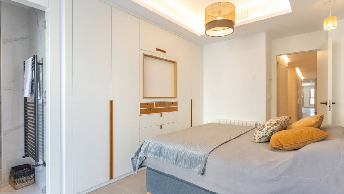Sale - Apartment - Torrevieja - Torrevieja Centro