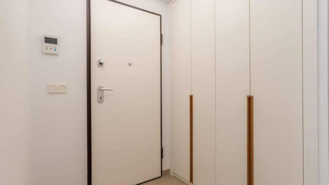 Sale - Apartment - Torrevieja - Torrevieja Centro