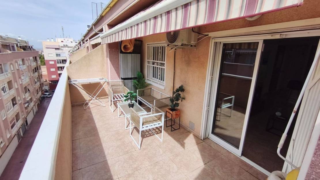 Sale - Apartment - Torrevieja - Torrevieja Centro