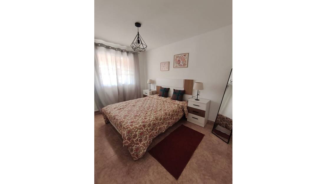 Sale - Apartment - Torrevieja - Torrevieja Centro