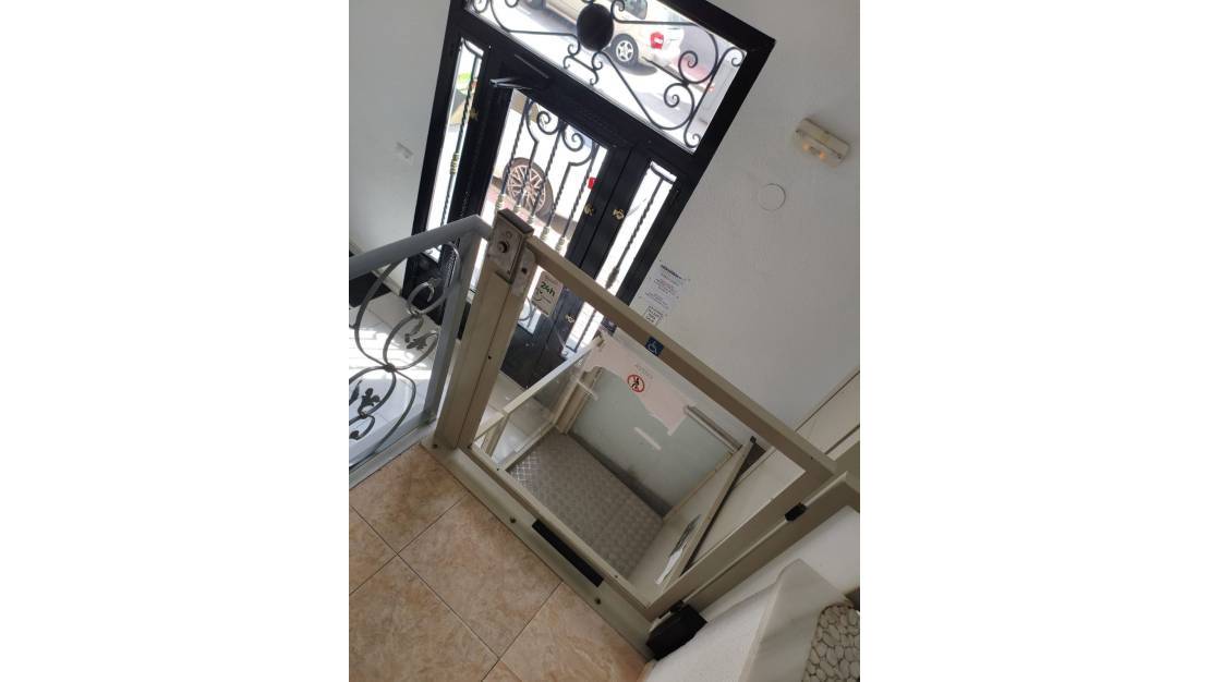 Sale - Apartment - Torrevieja - Torrevieja Centro