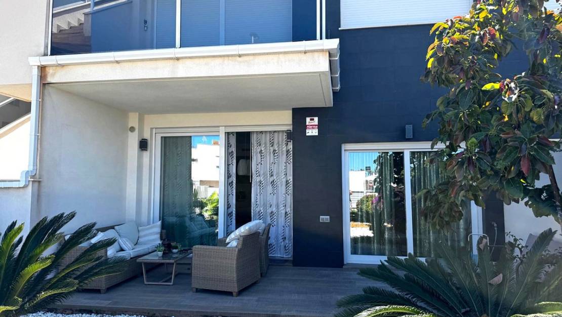 Sale - Apartment - Torrevieja - Torrevieja Centro