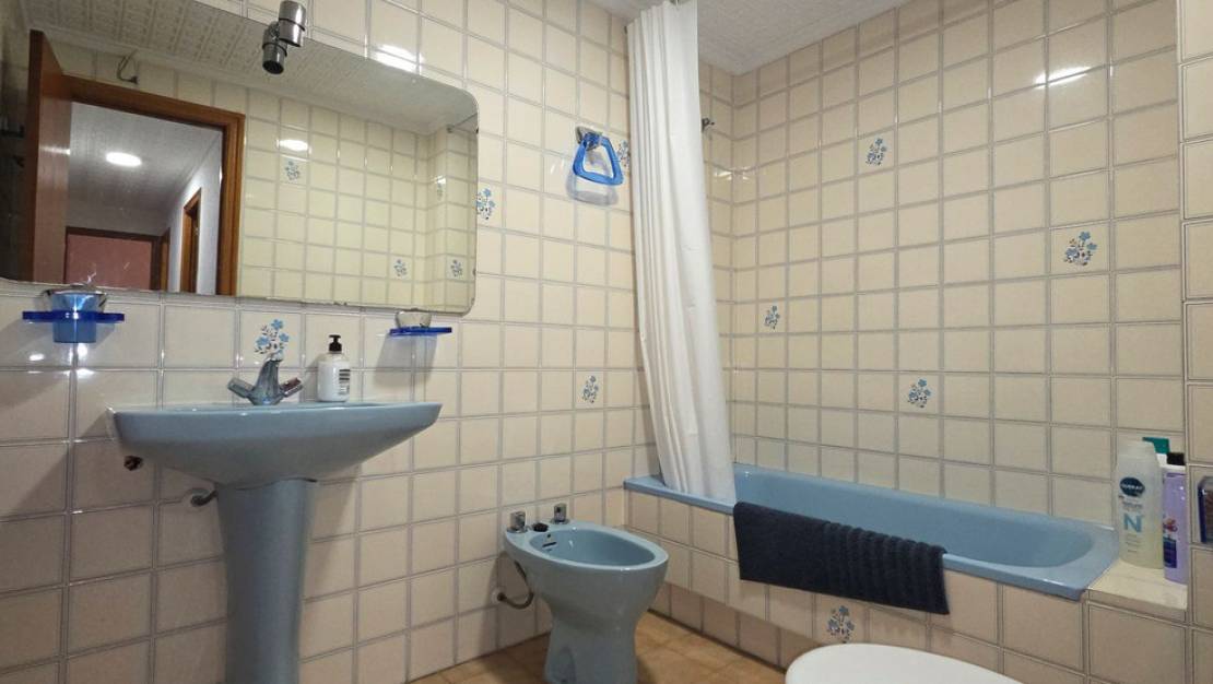Sale - Apartment - Torrevieja - Torrevieja Centro